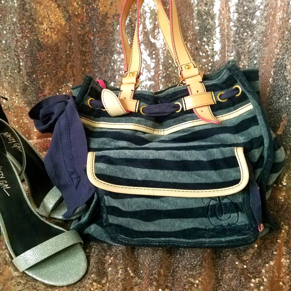 Juicy couture black and gray striped soft purse